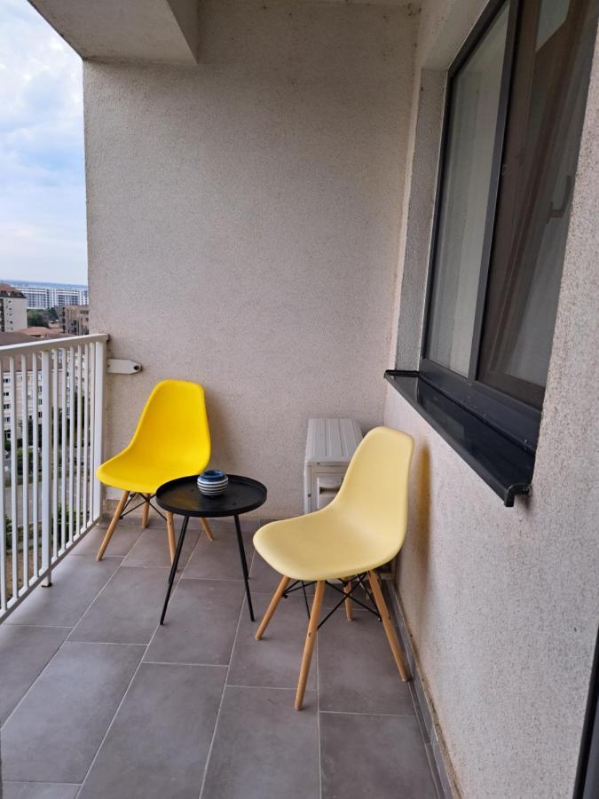 오라데아 Apartament Onestilor 아파트 외부 사진